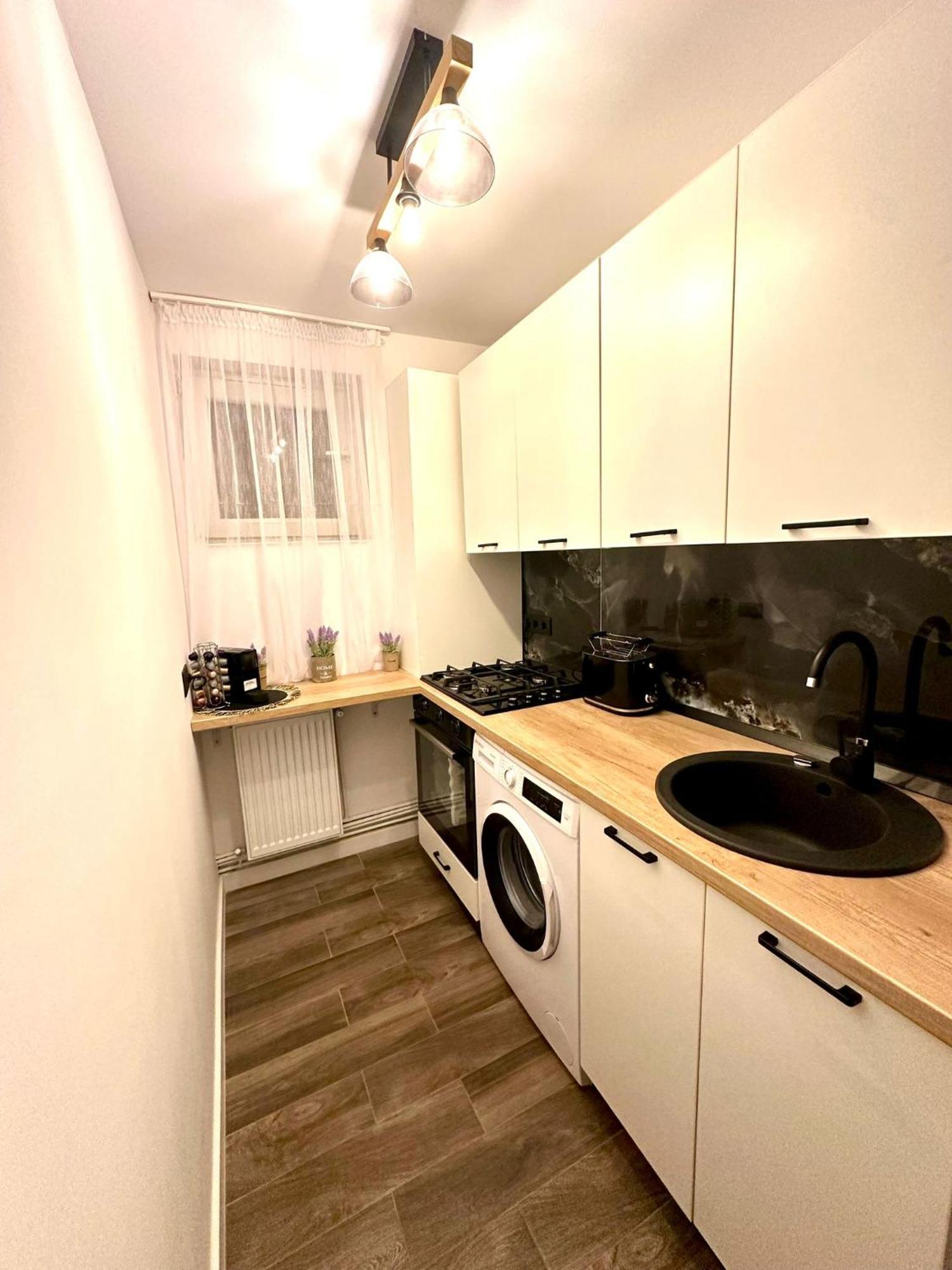 Evelyn Apartment Bistrita  Luaran gambar