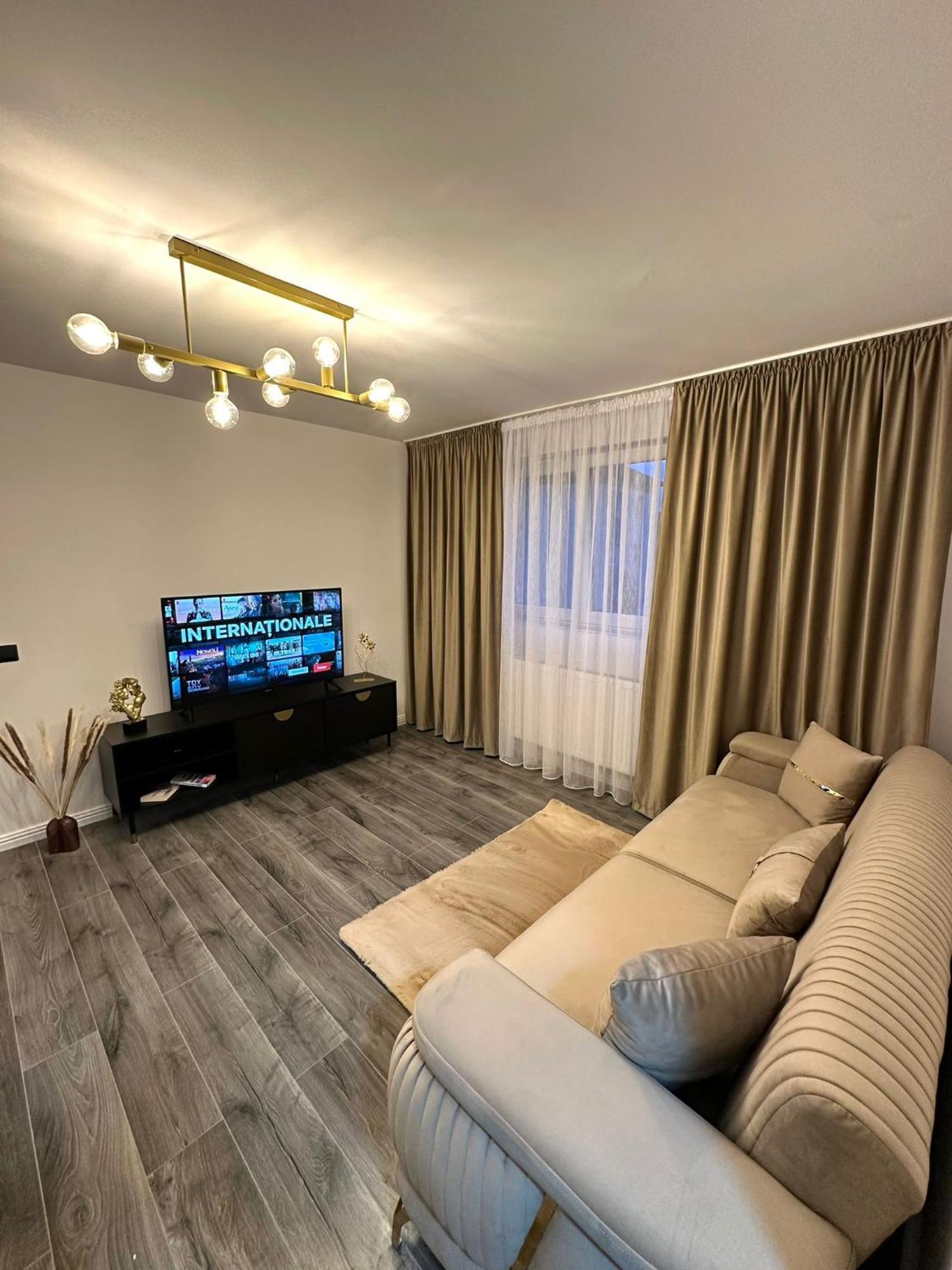 Evelyn Apartment Bistrita  Luaran gambar