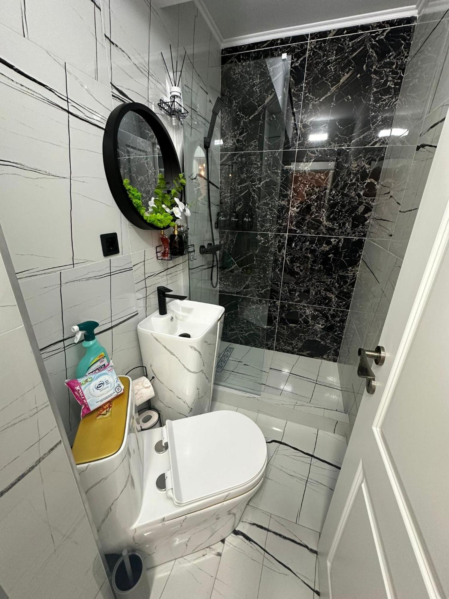 Evelyn Apartment Bistrita  Luaran gambar