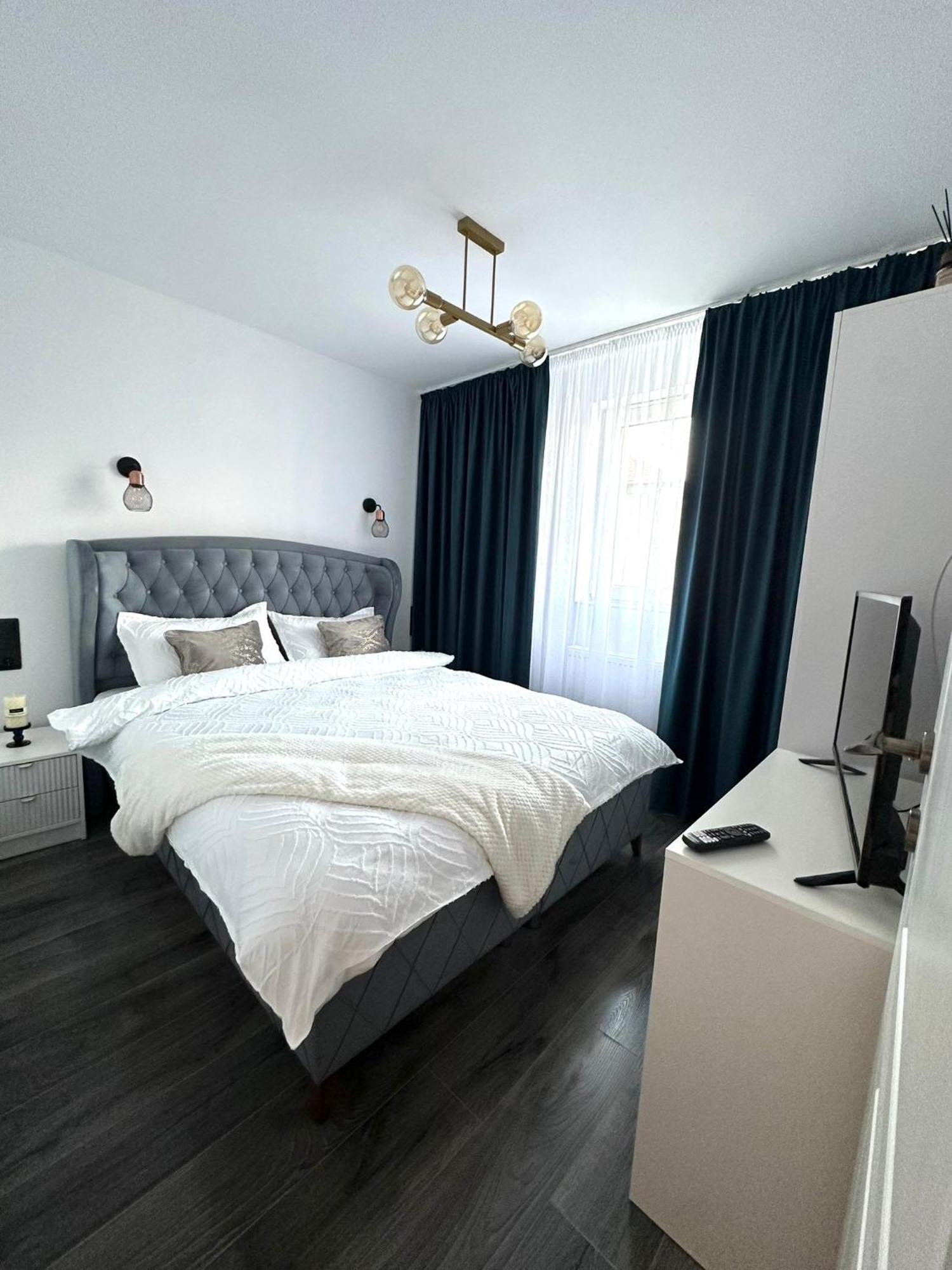 Evelyn Apartment Bistrita  Luaran gambar